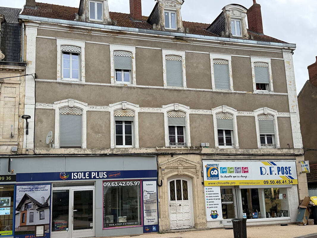 Appartement à FOURCHAMBAULT