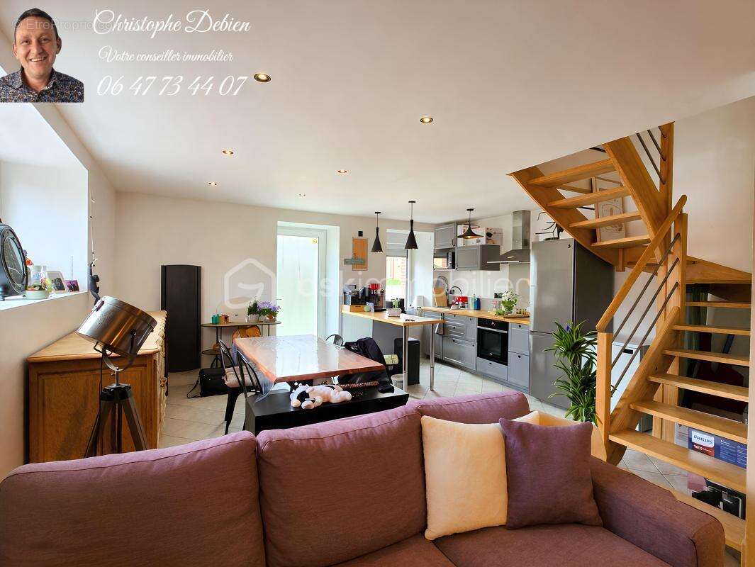 Maison à SAINT-GEORGES-DE-MONTAIGU