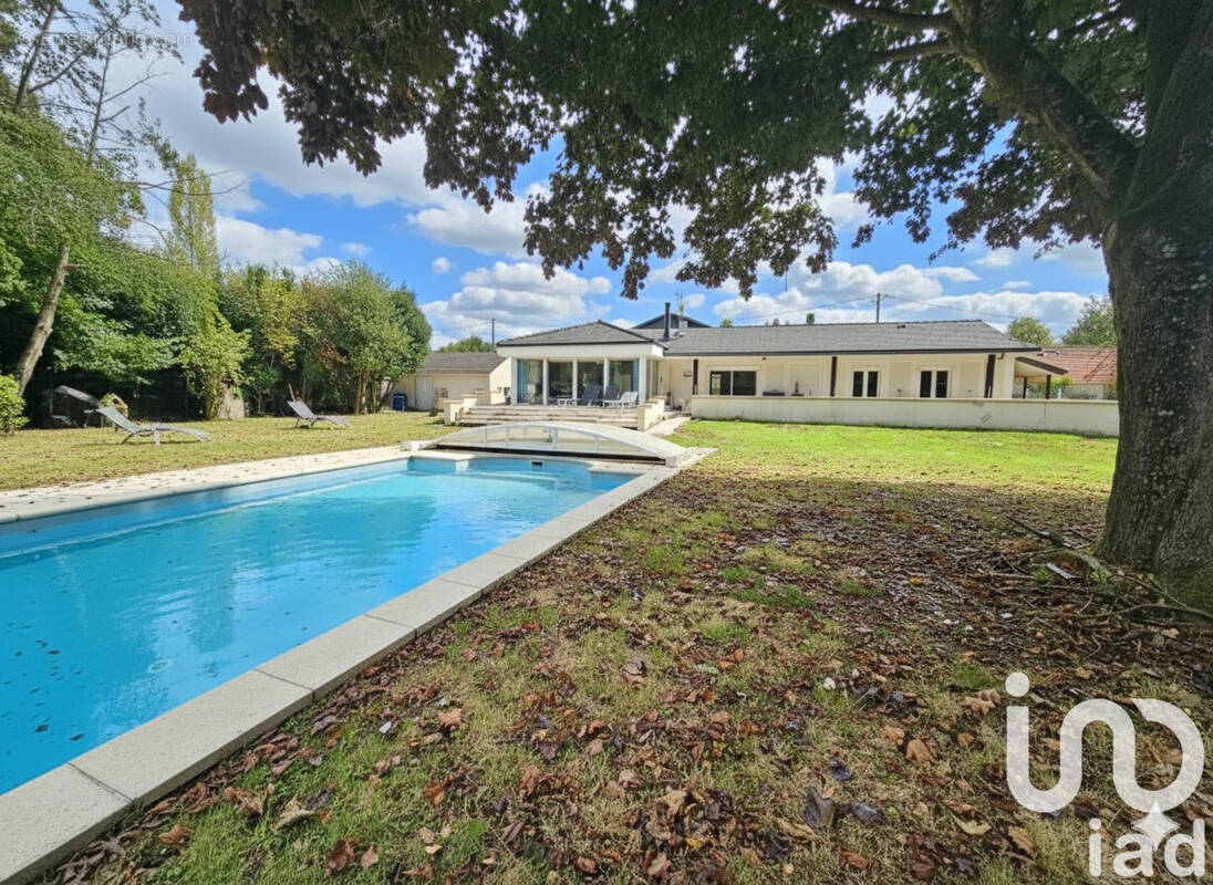 Photo 1 - Maison à ETREPILLY