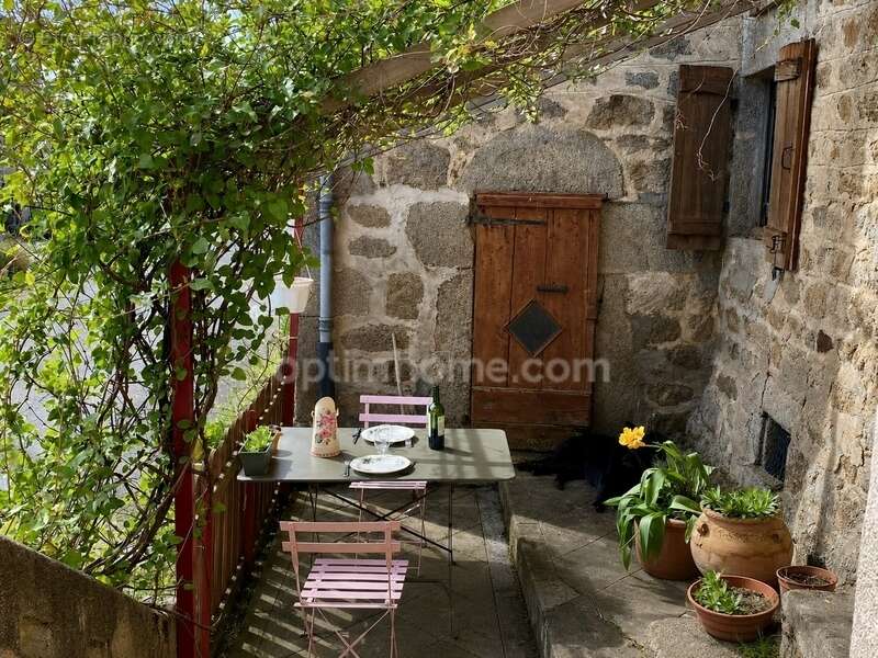 Maison à SAINT-DIER-D'AUVERGNE