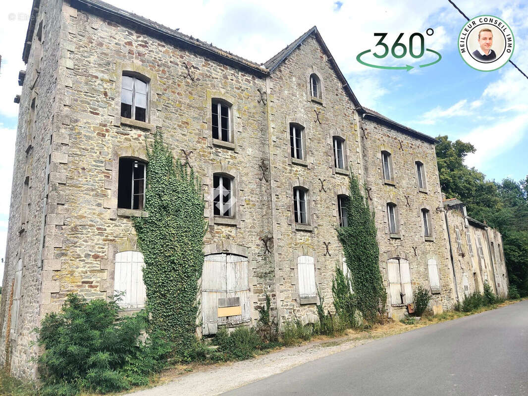 Maison 1000 m² à Pontivy  - photo 2