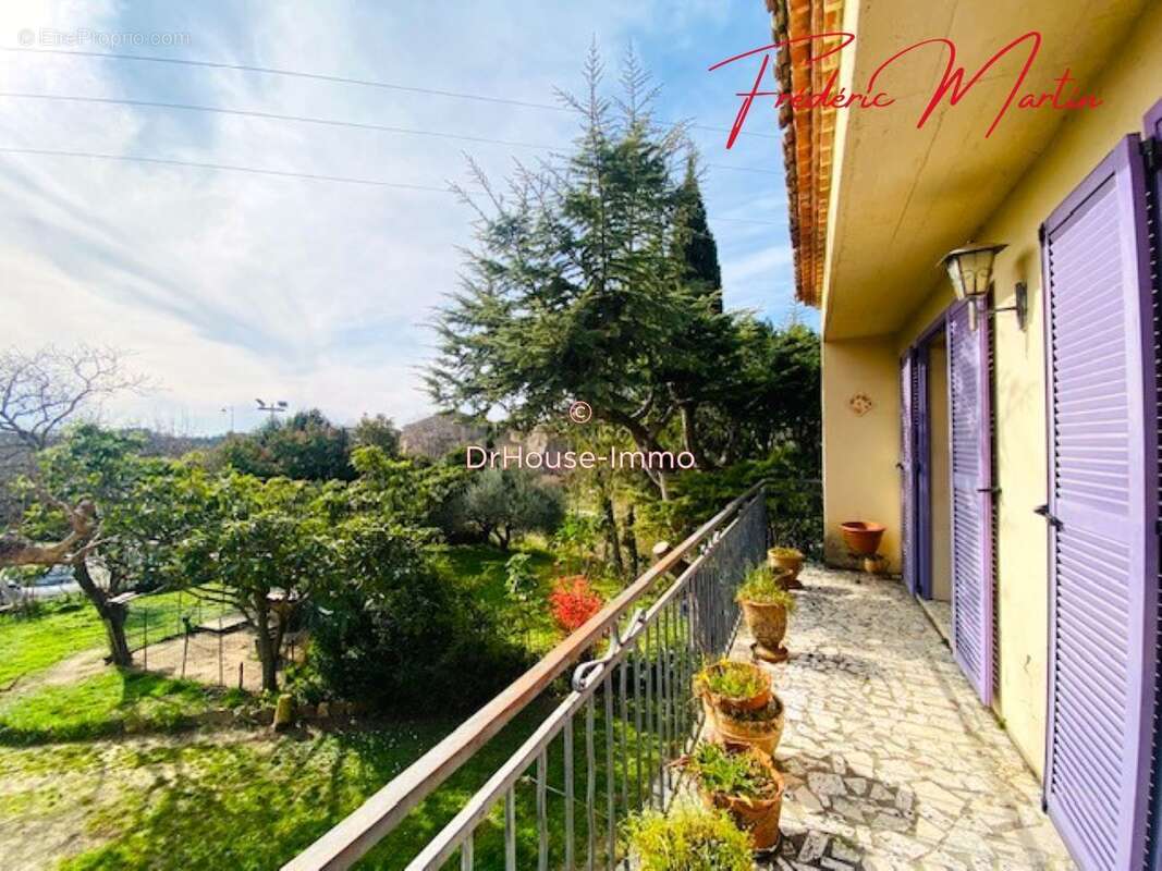 Maison 124 m² à Uzes  - photo 8