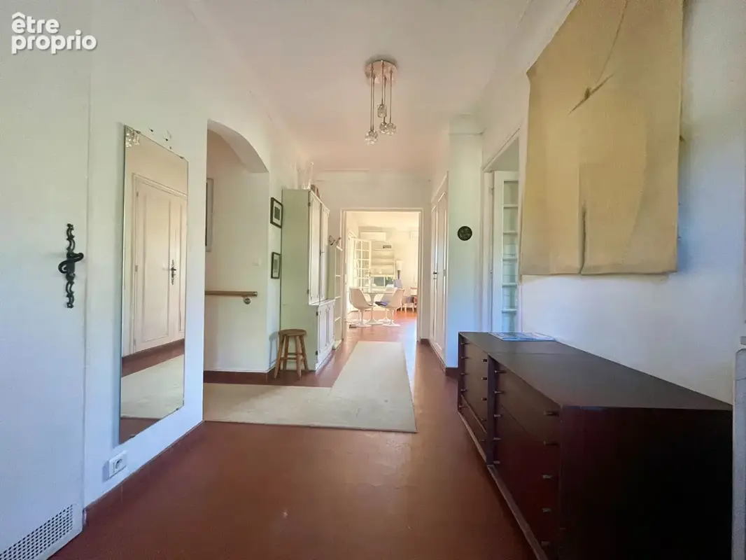 Maison Saint-Aygulf 8 pièce(s) 217.54 m2 - photo 5