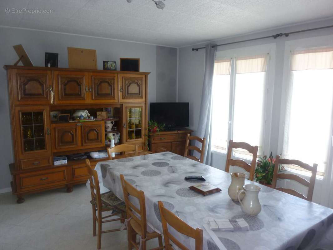 Maison à LOUE