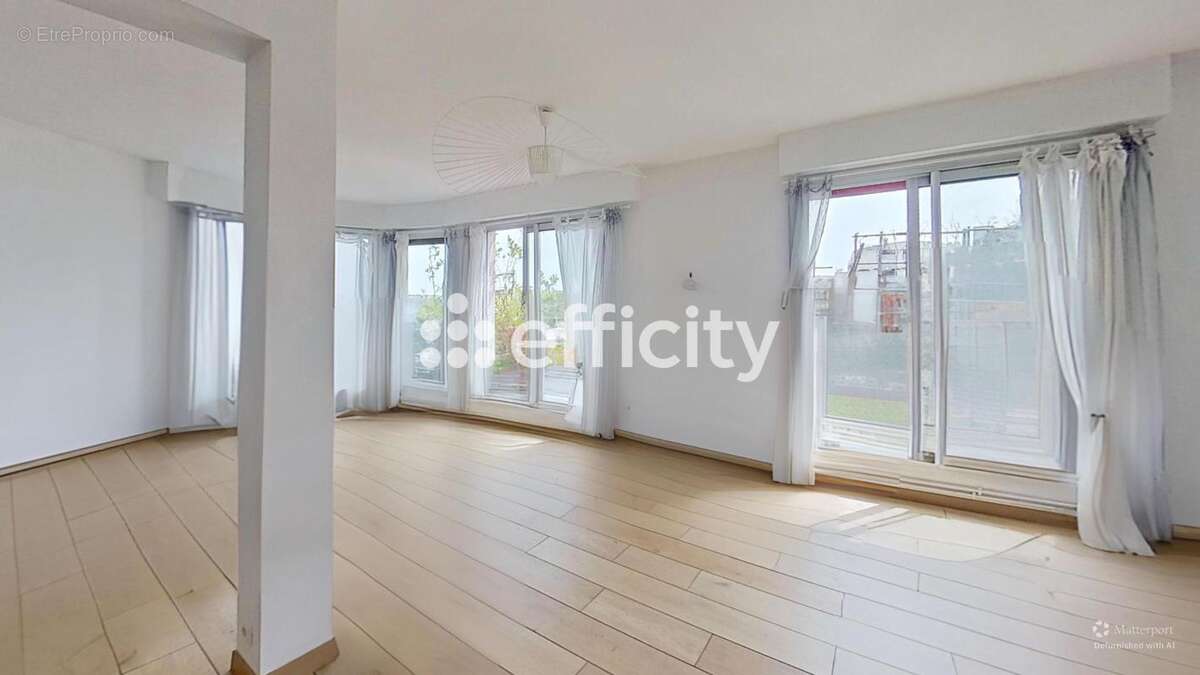 Appartement à PARIS-7E