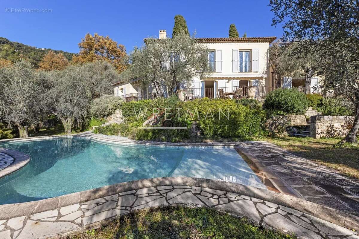 Villa provençale d'exception avec vue panoramique et piscine chauffée - Cabris - photo 24