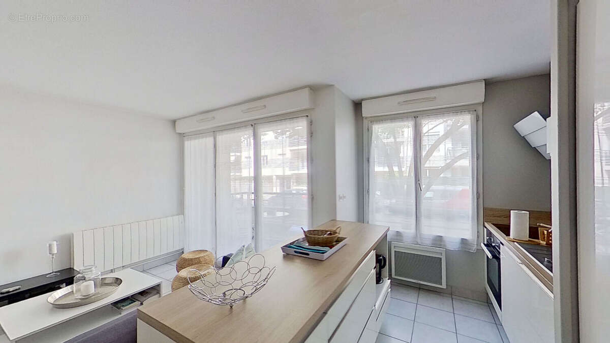 Appartement à LYON-8E