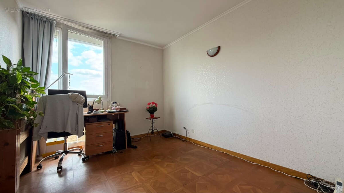 Appartement 65m² à livry-gargan - photo 5
