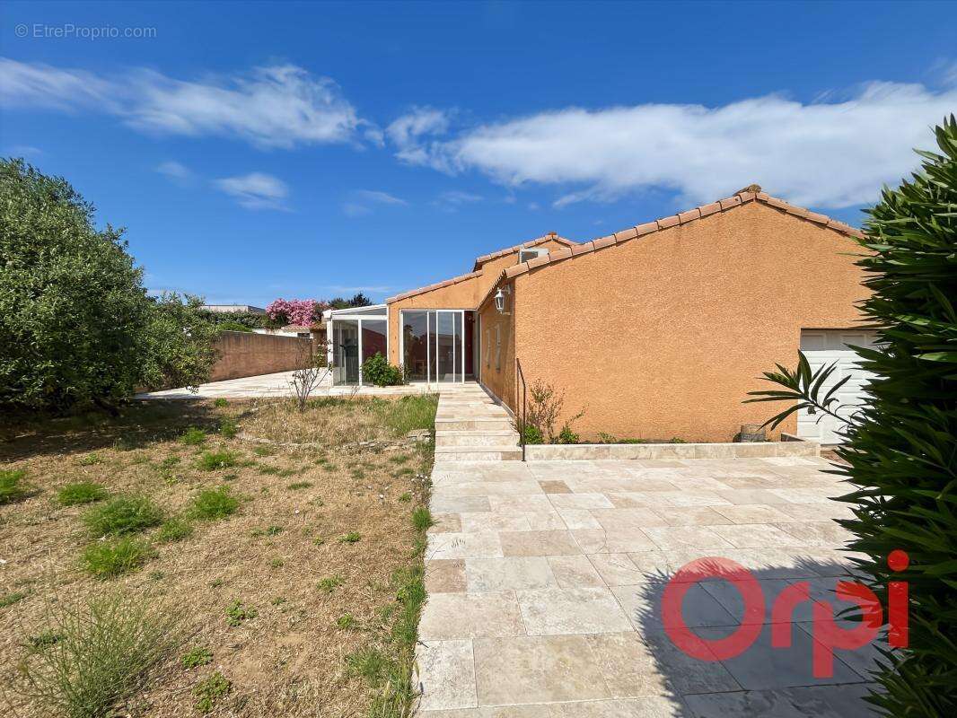 À Vendre : Maison de plain-pied 4 faces à Sérignan - photo 14