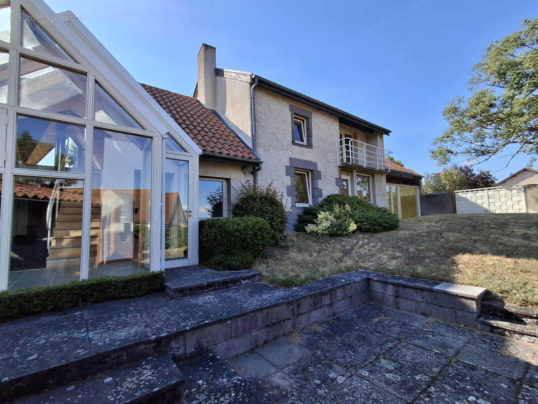 Maison à CHATELGUYON