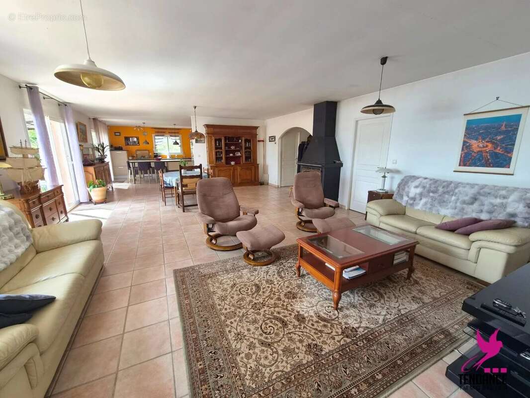 Maison à LAUNAC
