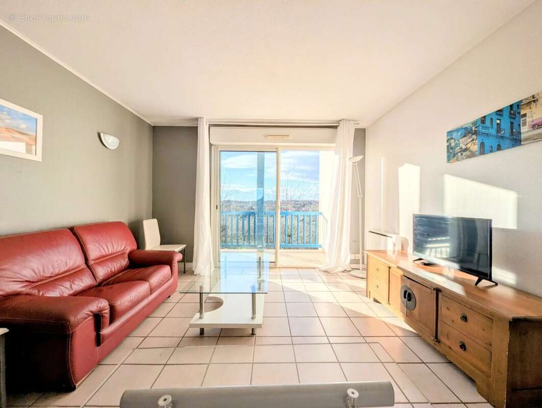 Appartement à BASSUSSARRY