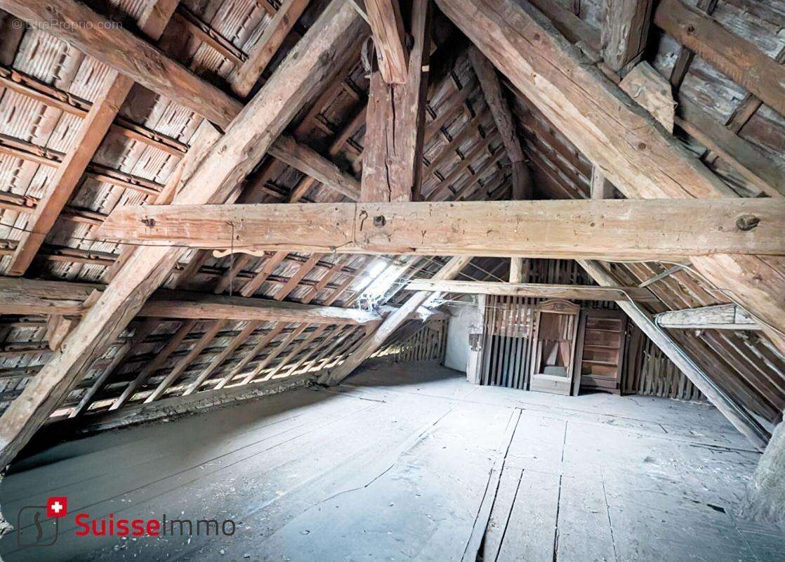 Maison à BAUME-LES-DAMES