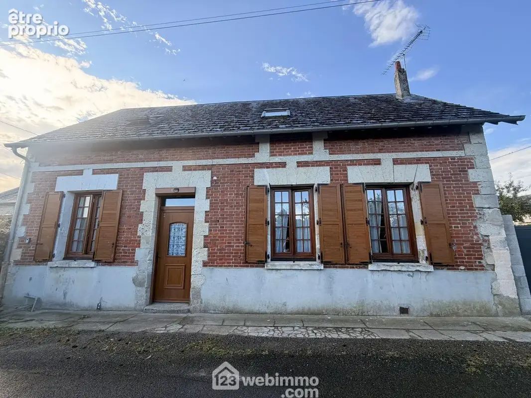 Jolie maison en briques d'une surface habitable de 110 m² - Maison à BRANCOURT-EN-LAONNOIS