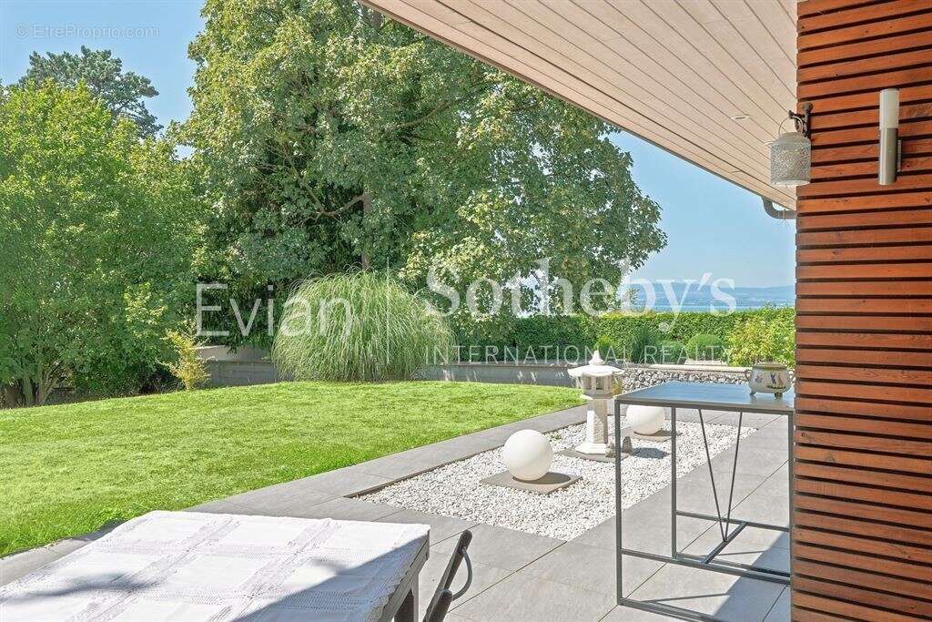 Vente belle maison familiale moderne vue lac - photo 2