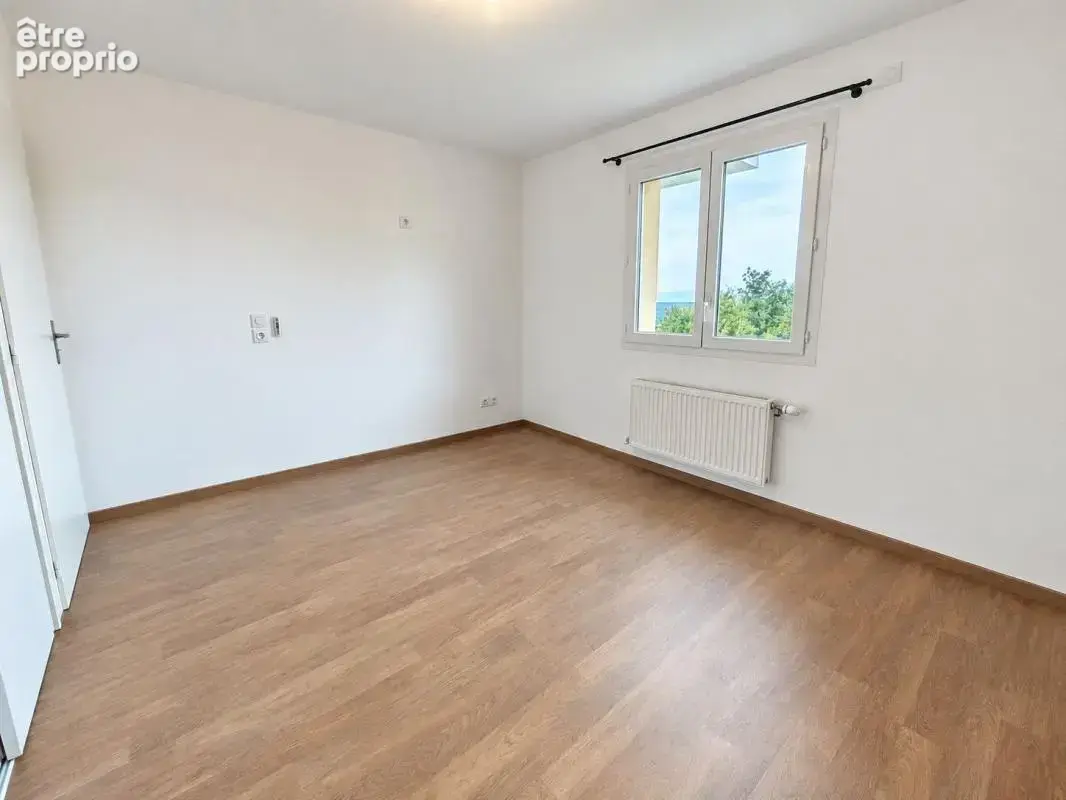 Appartement À Vendre - photo 9
