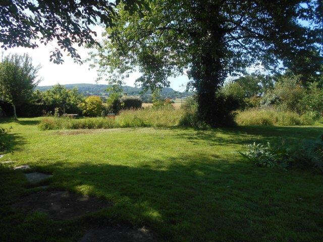 Maison à PLUSSULIEN