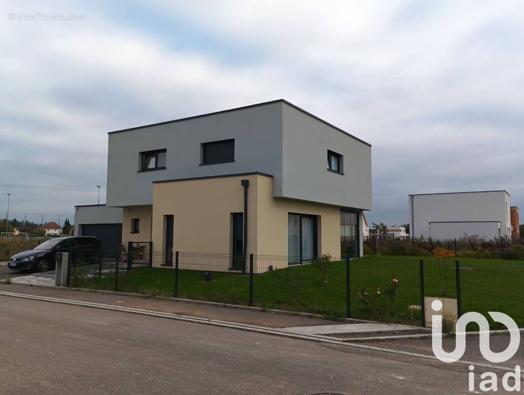 Photo 1 - Maison à ENSISHEIM