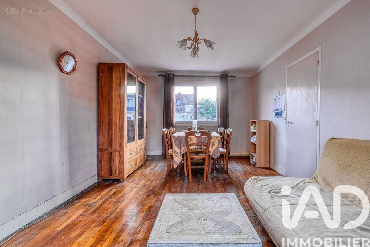 Photo 1 - Maison à CHAMPIGNY-SUR-MARNE