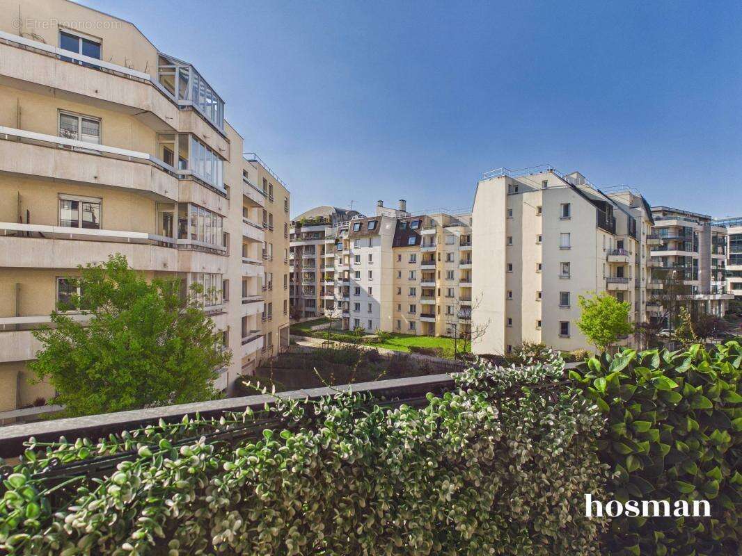 Appartement à ISSY-LES-MOULINEAUX