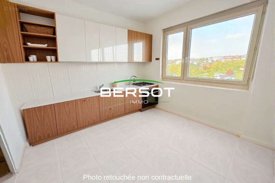 Appartement T5 à rénover avec balcon et garage ? Quartier des Vaites - photo 8