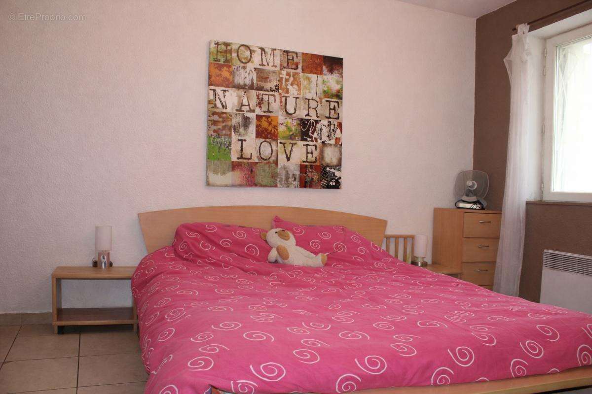 Appartement à LEZIGNAN-CORBIERES
