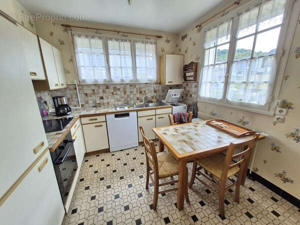 Maison à NEUFCHATEL-EN-BRAY