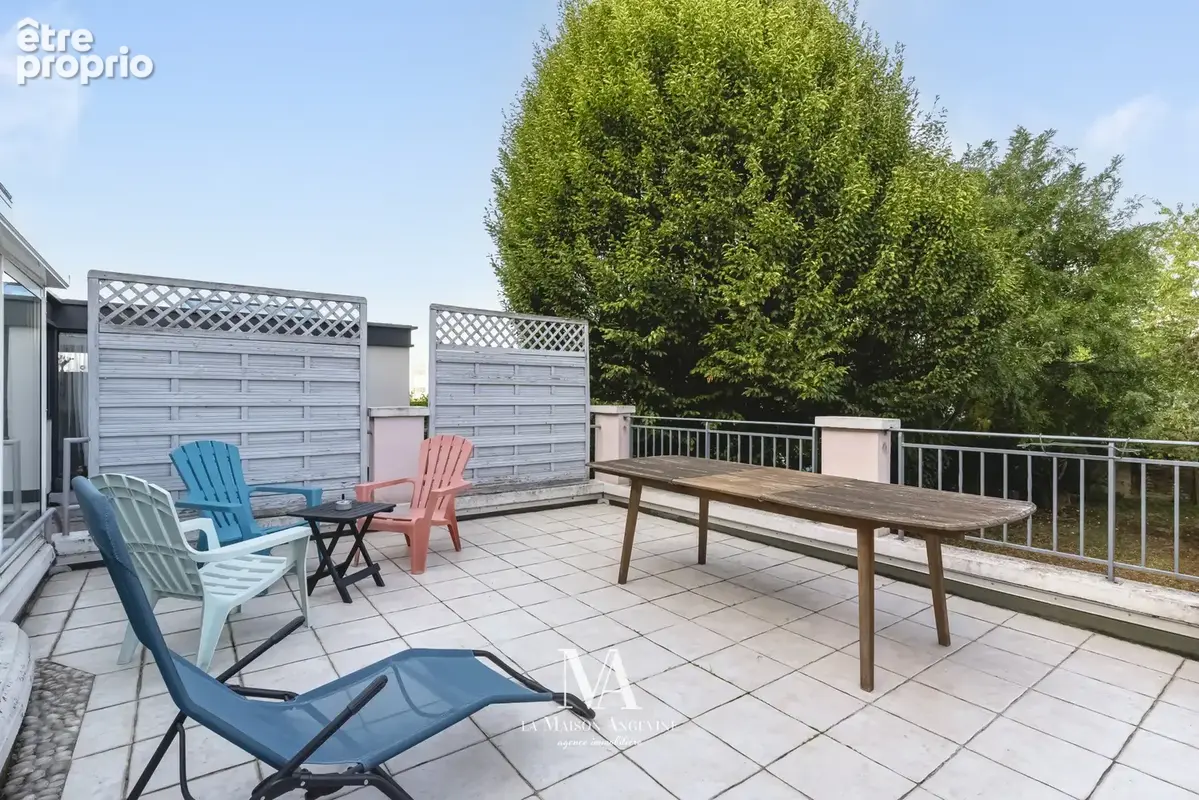 ANGERS EBLE, maison de 253m2 - photo 4
