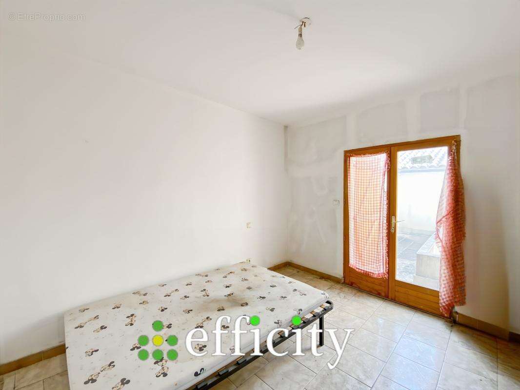 Appartement 350 m² à Ales  - photo 5