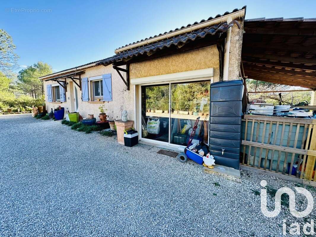 Photo 5 - Maison à LE CANNET-DES-MAURES