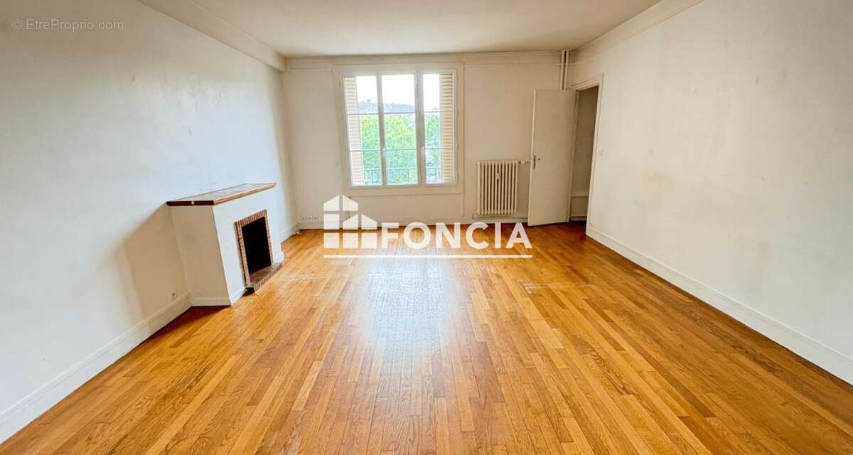 Appartement à MANTES-LA-JOLIE