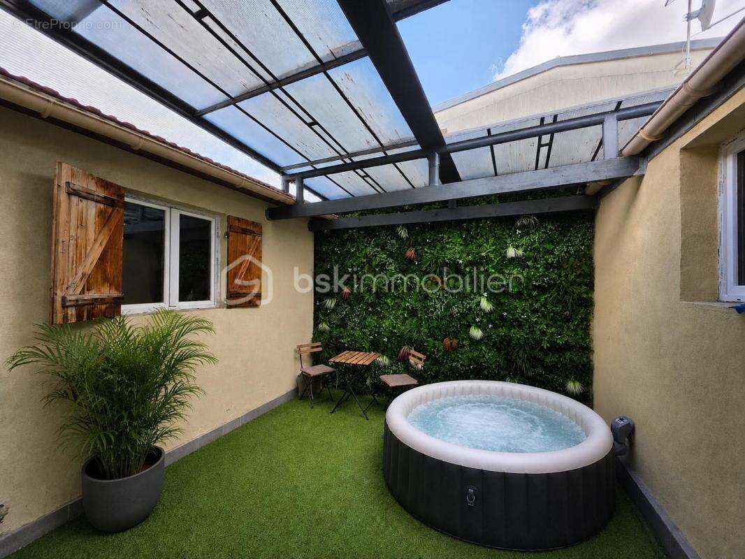 Appartement à LIVRY-GARGAN