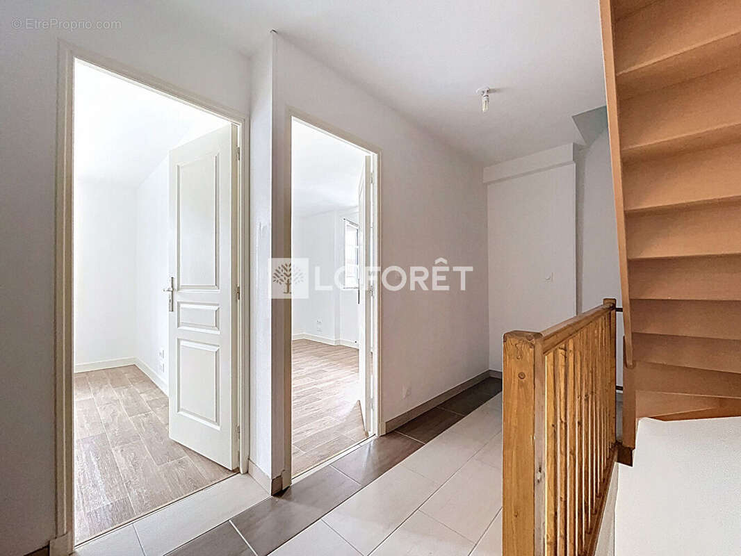 Appartement à FOSSES