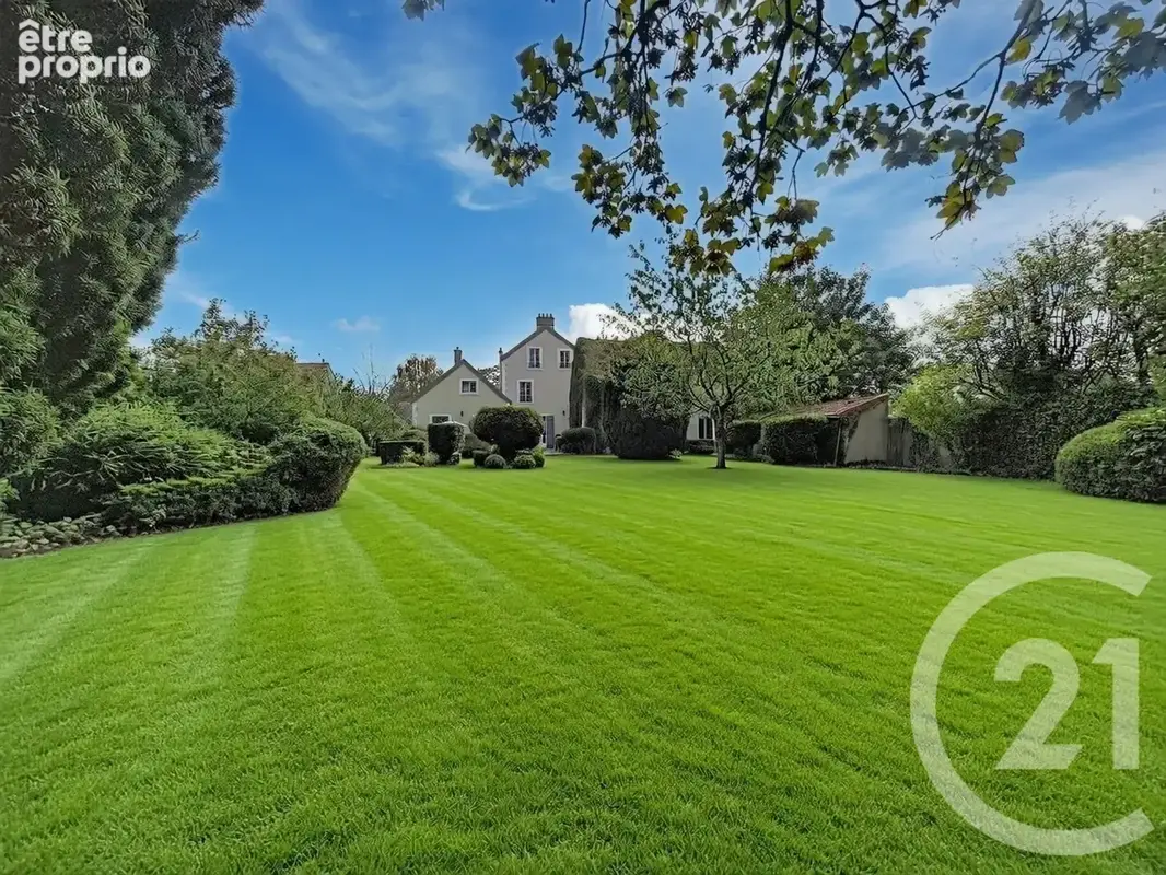 Maison 8 pièces 310 m² à vendre à Moissy-Cramayel (77550) - photo 18