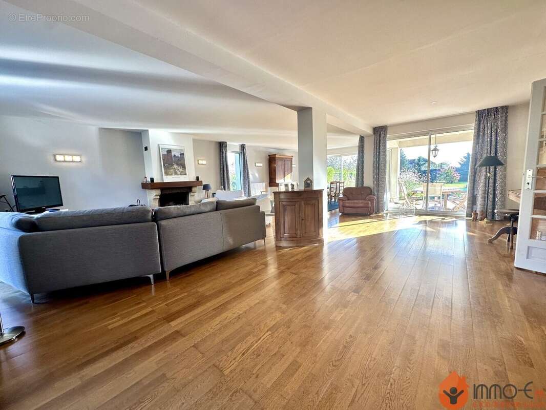 Maison à LA HOUSSAYE-EN-BRIE