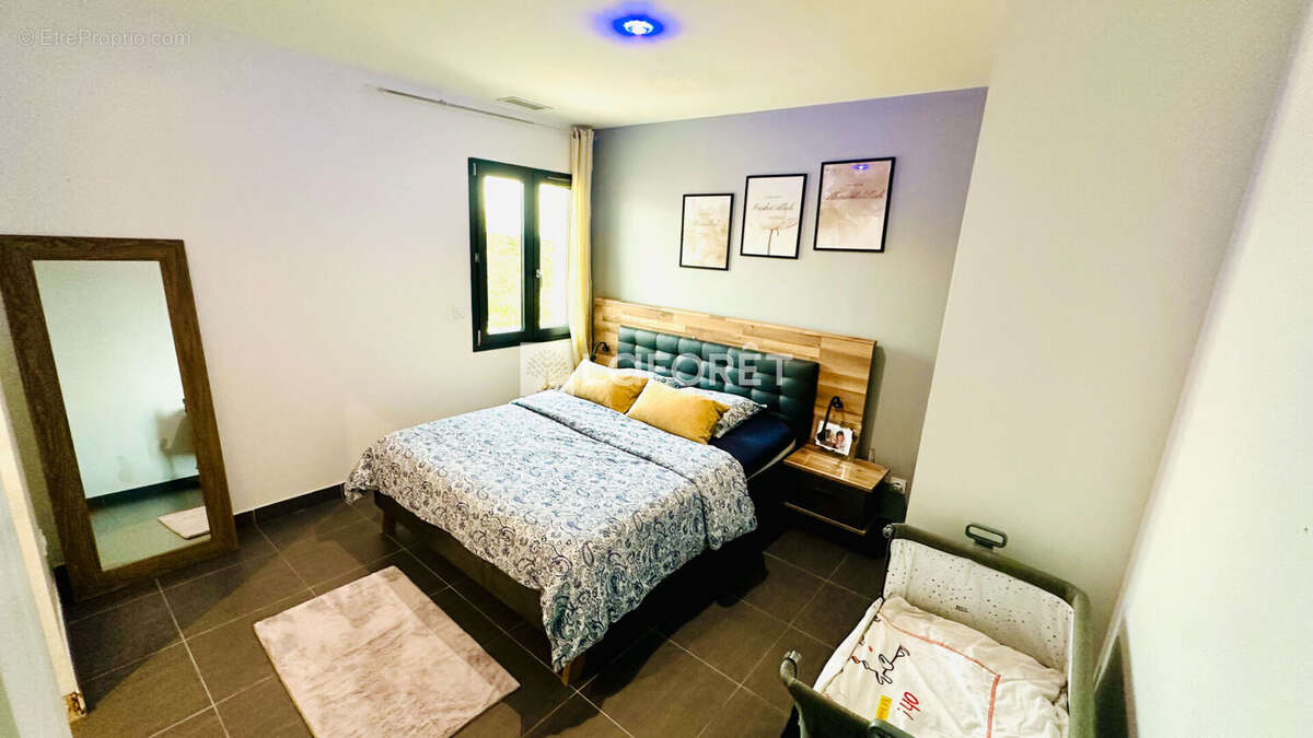 Maison à RESTINCLIERES