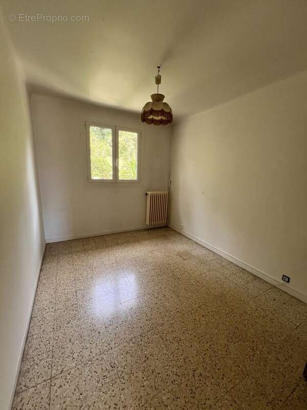 Chambre 3 - Appartement à NICE
