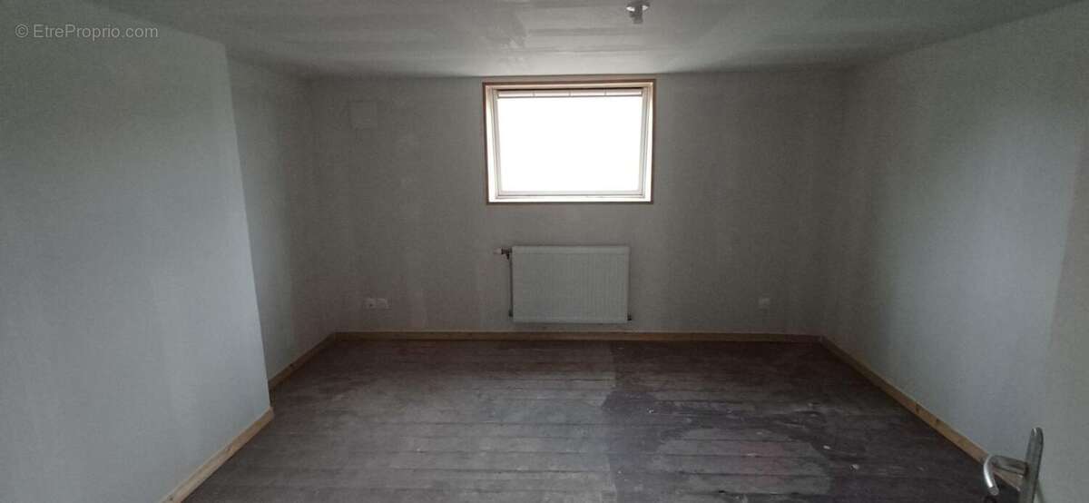 HENIN BEAUMONT  197 rue Berthie Albrecht - photo 7