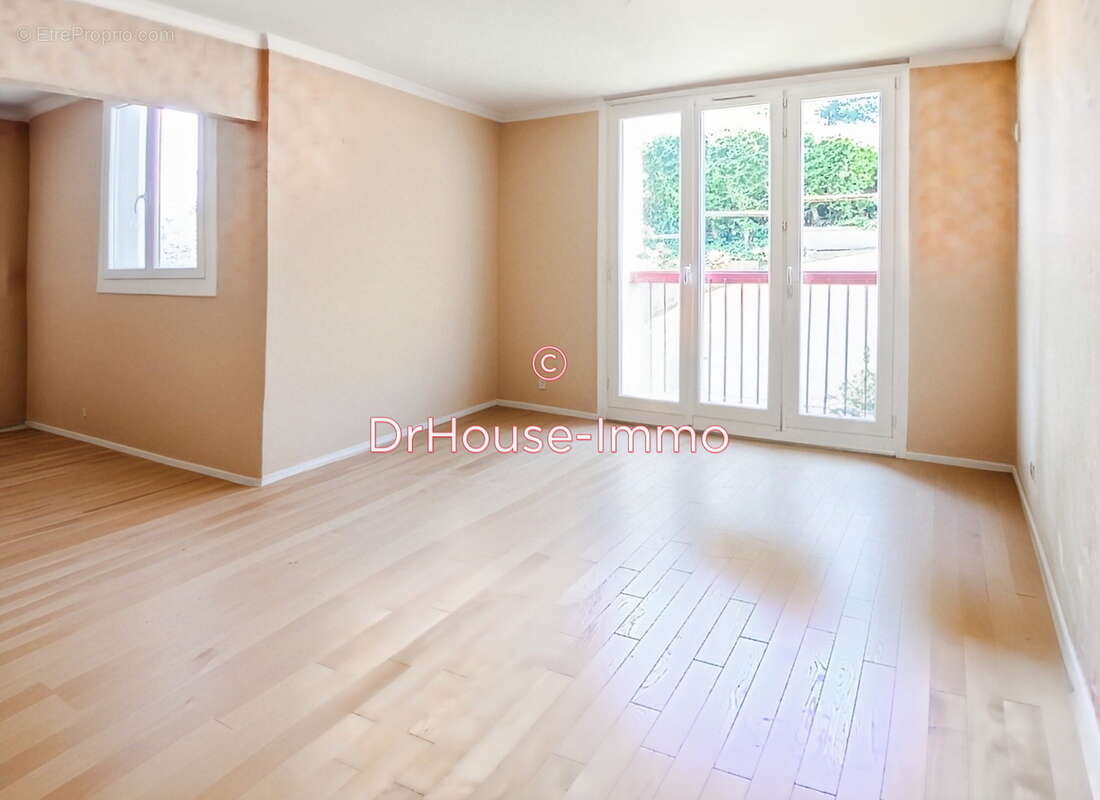 Appartement à PALAISEAU