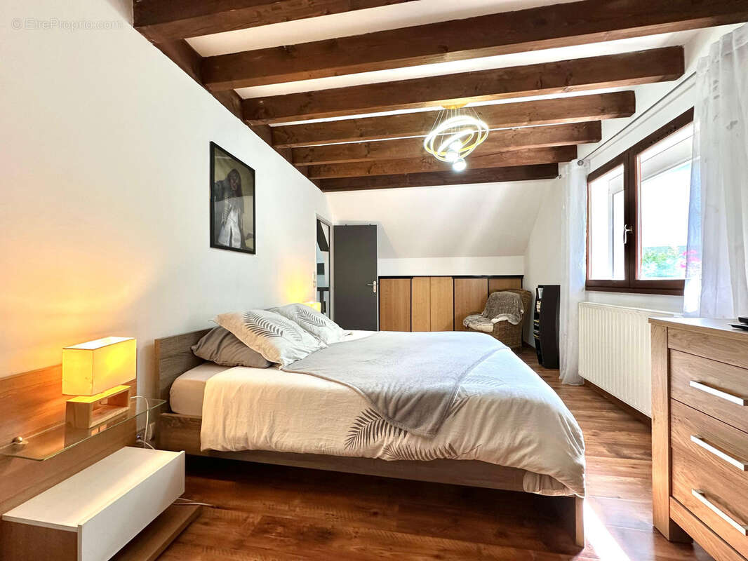Maison de 180 m2 avec piscine - photo 38
