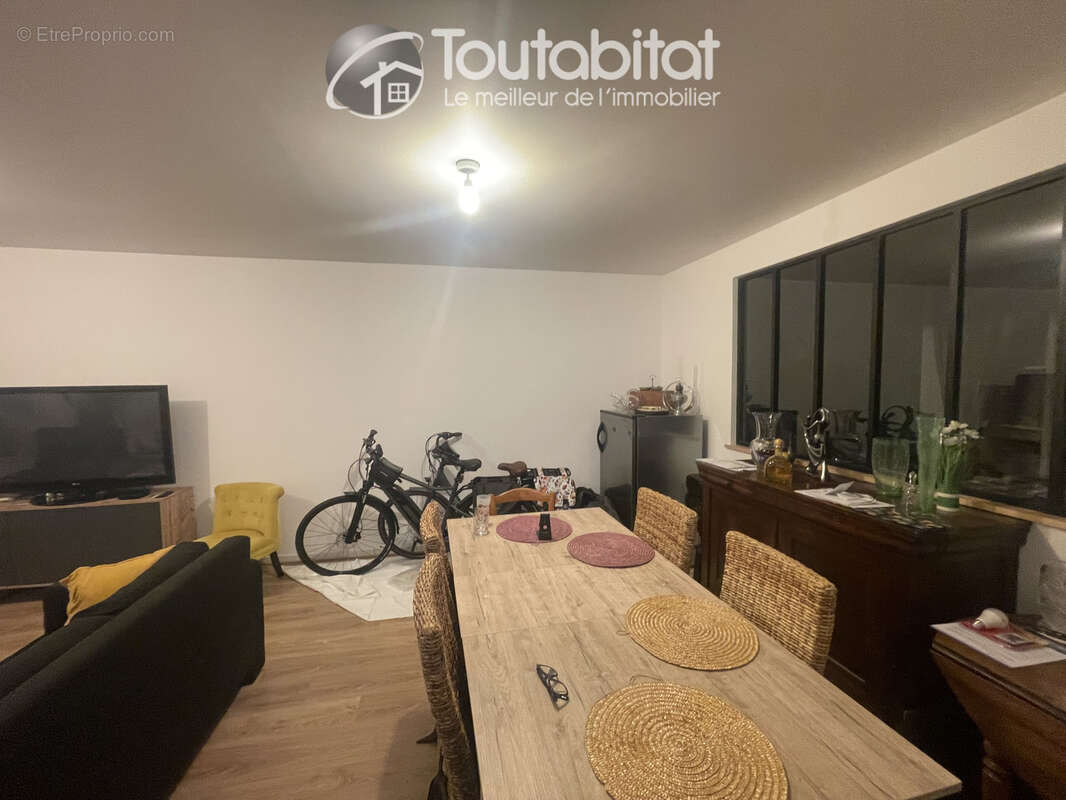 Appartement à CHARLEVILLE-MEZIERES