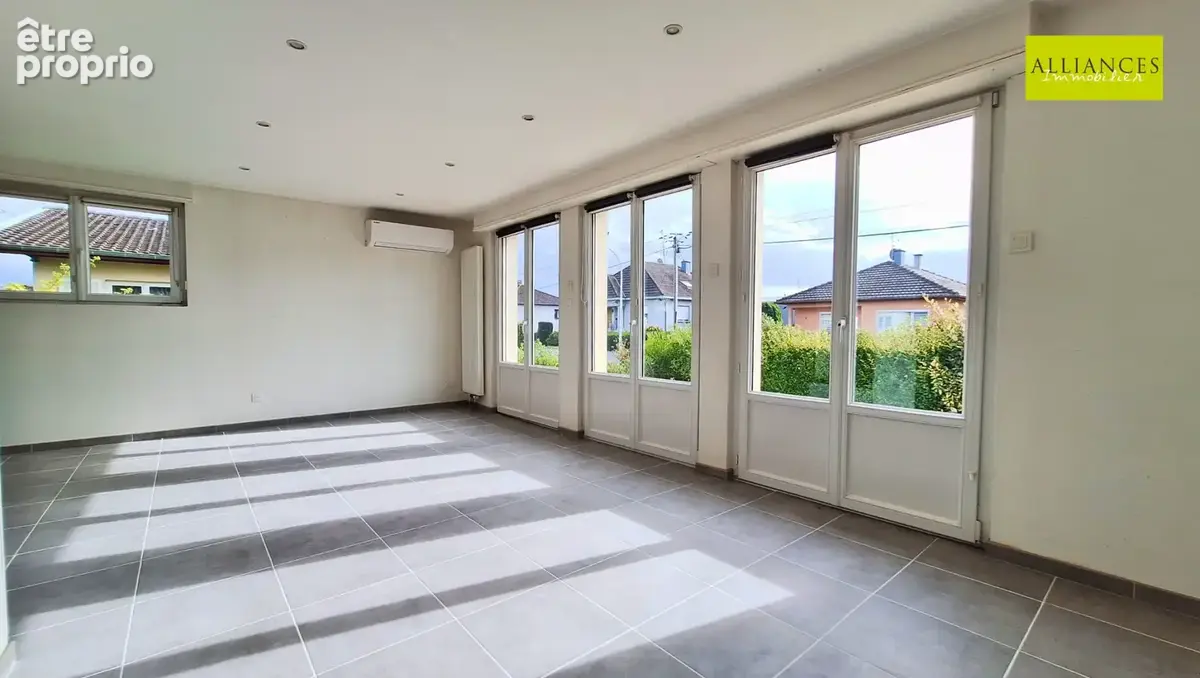 Maison plain-pied 5 pièces avec jardin - photo 9
