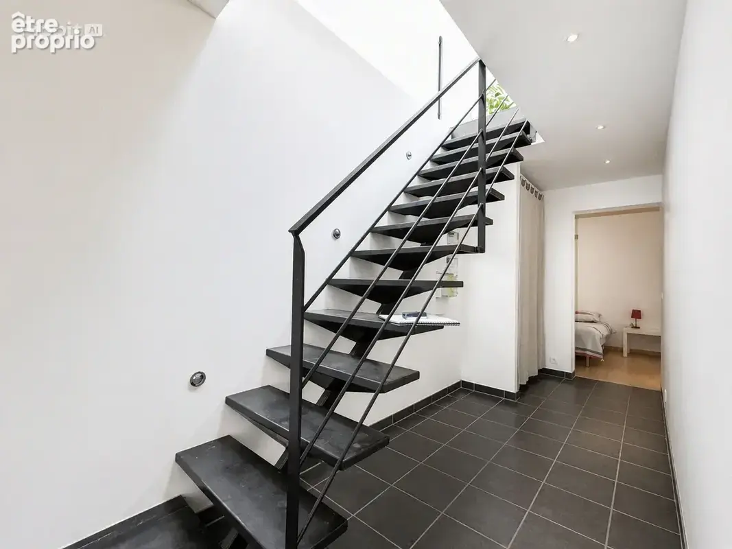 Maison entièrement rénovée avec terrasse - photo 9