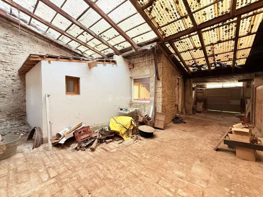 Maison à CHALVRAINES