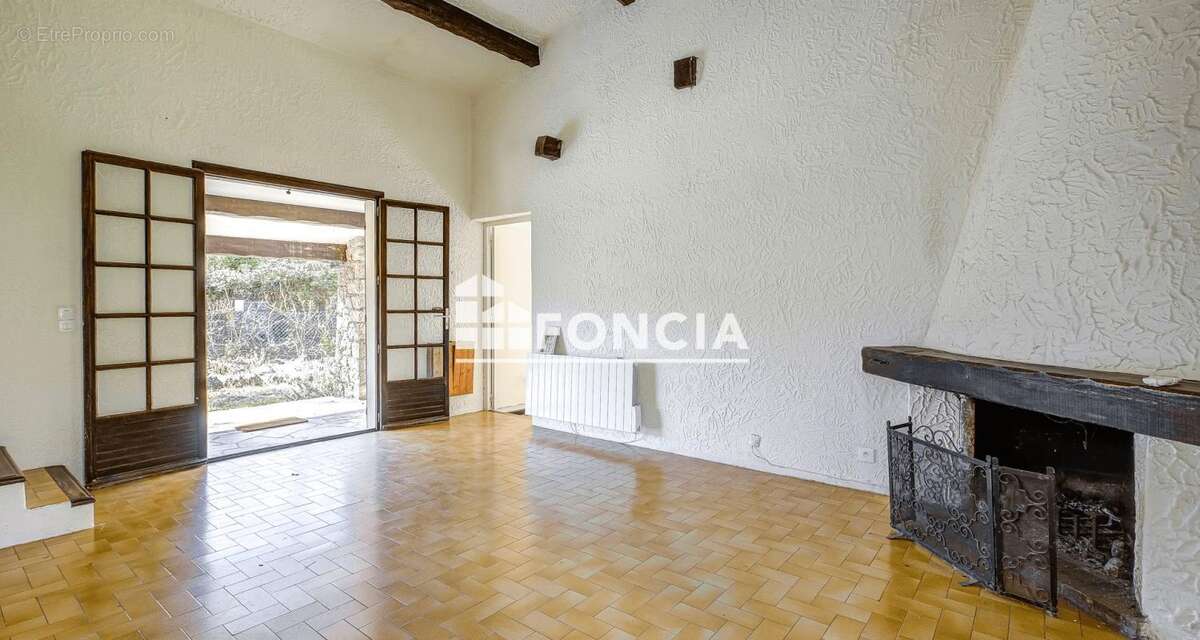 Maison à ROQUEFORT-LES-PINS
