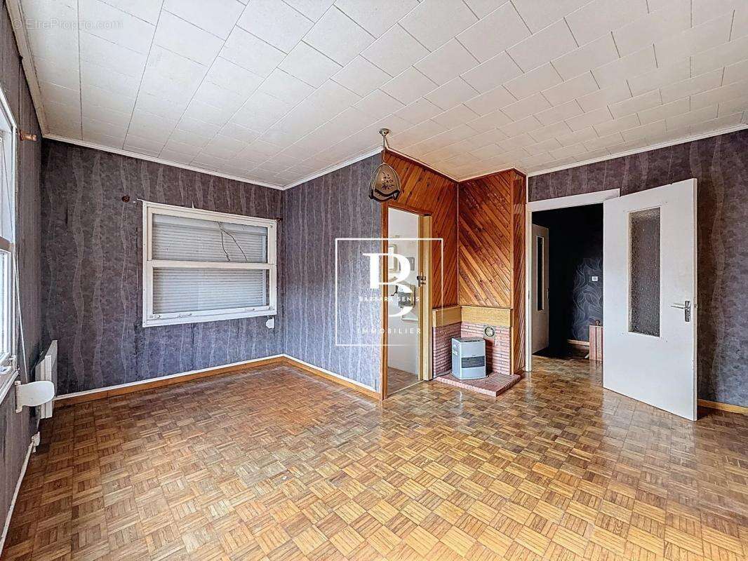 Maison à ECOURT-SAINT-QUENTIN