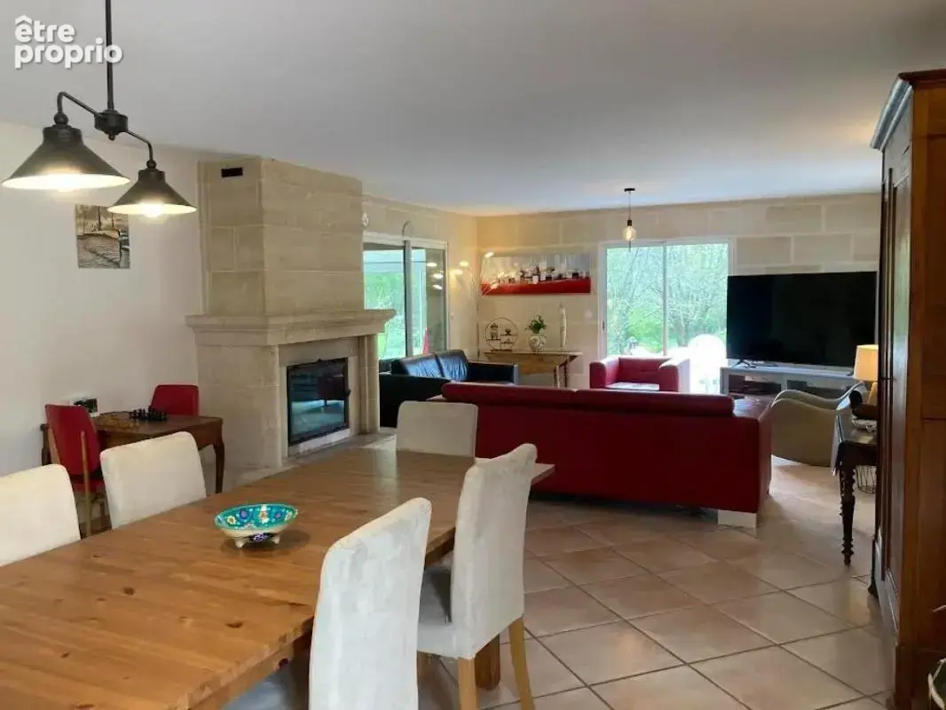 Rare propriété avec piscine intérieure! - photo 6