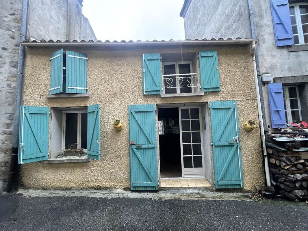 Maison 99 m² à Puilaurens  - photo 2
