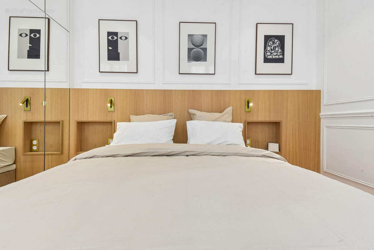 Appartement à PARIS-6E