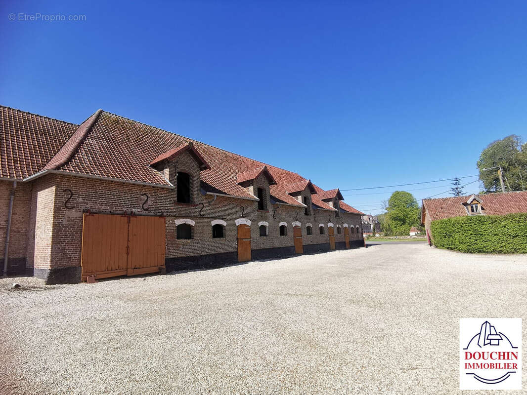 Maison à FROYELLES